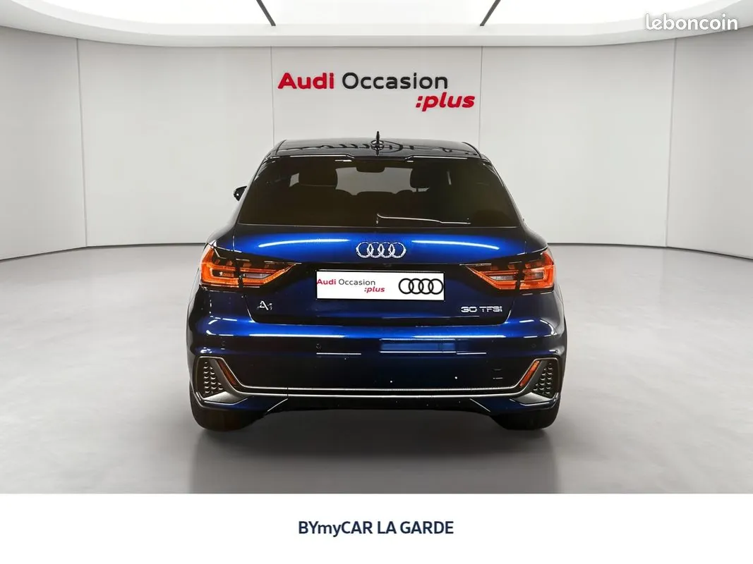 Audi A1 2025 photo 4