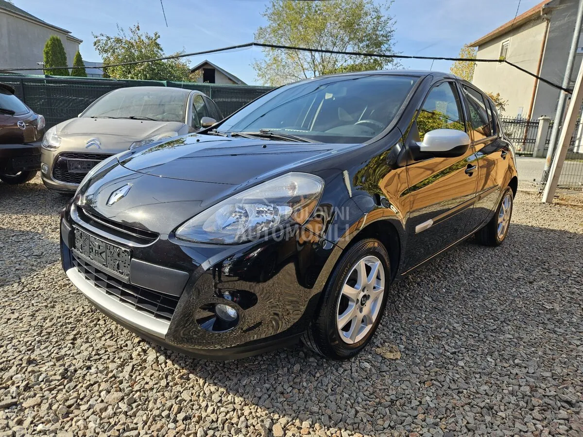 Renault Clio 2012 photo 2