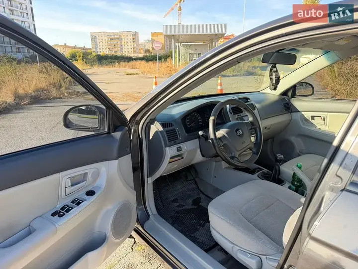 Kia Cerato 2006 photo 5