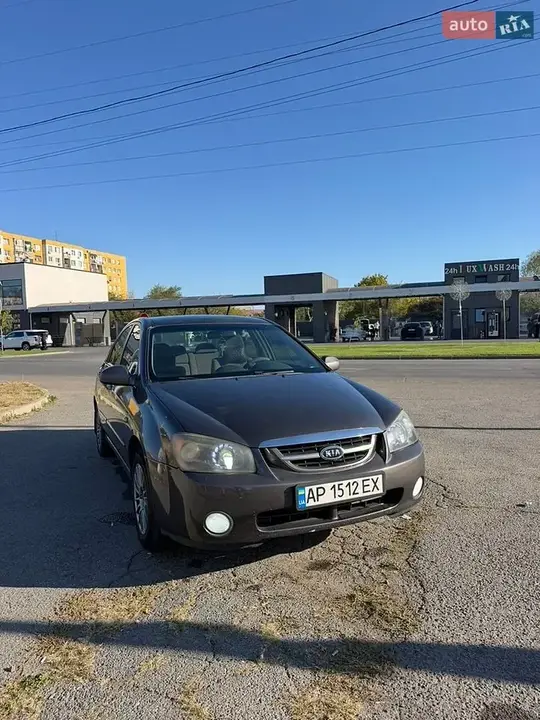 Kia Cerato 2006 photo 2