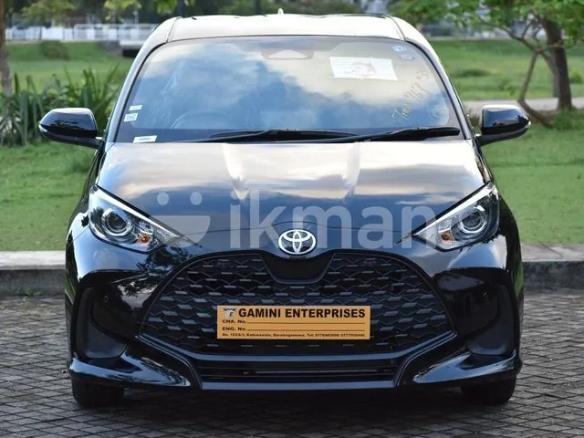 Toyota Yaris X