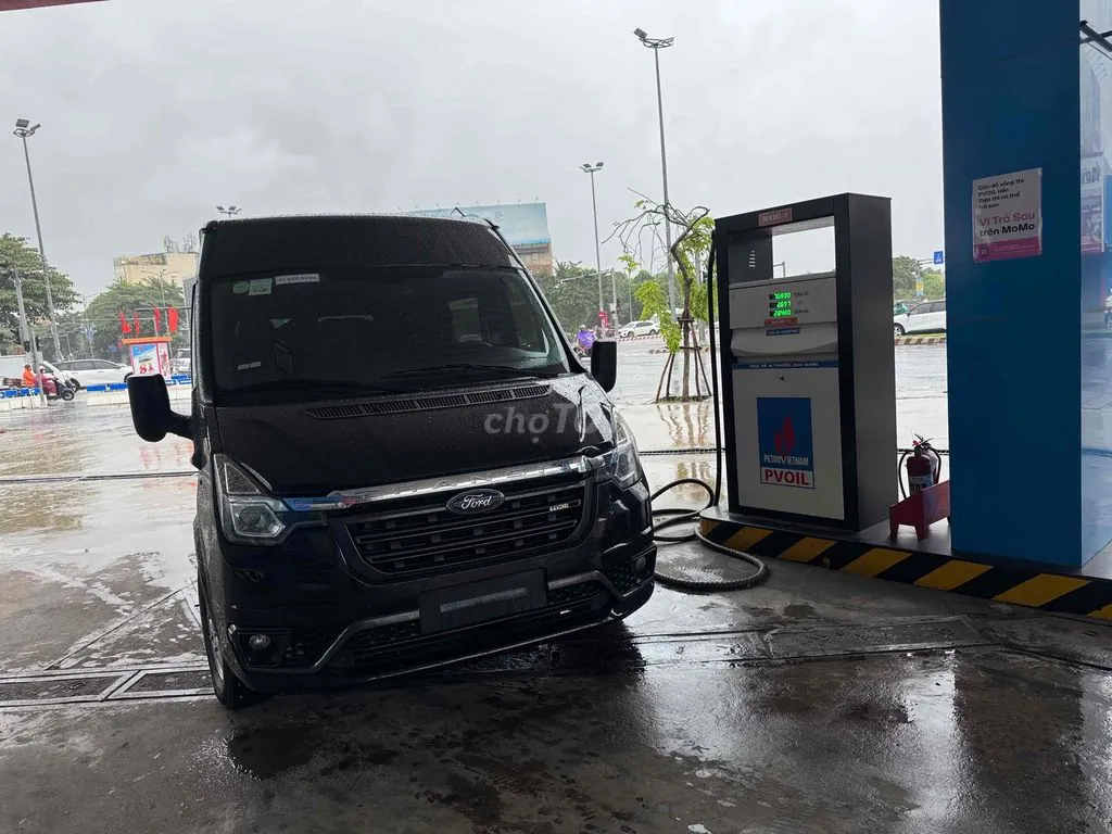 Ford Transit 2022 photo 2