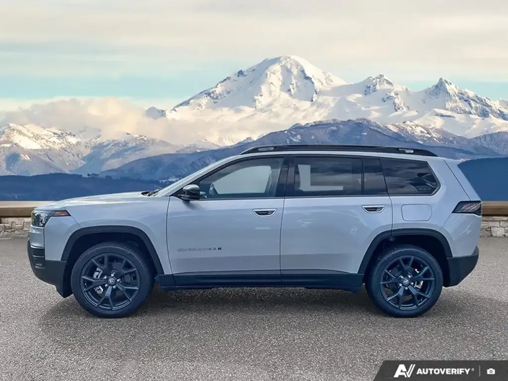Jeep Cherokee 2026 photo 3