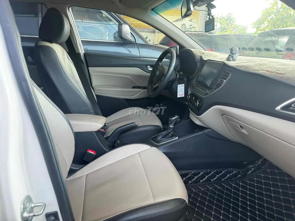 Hyundai Accent 2023 photo 5