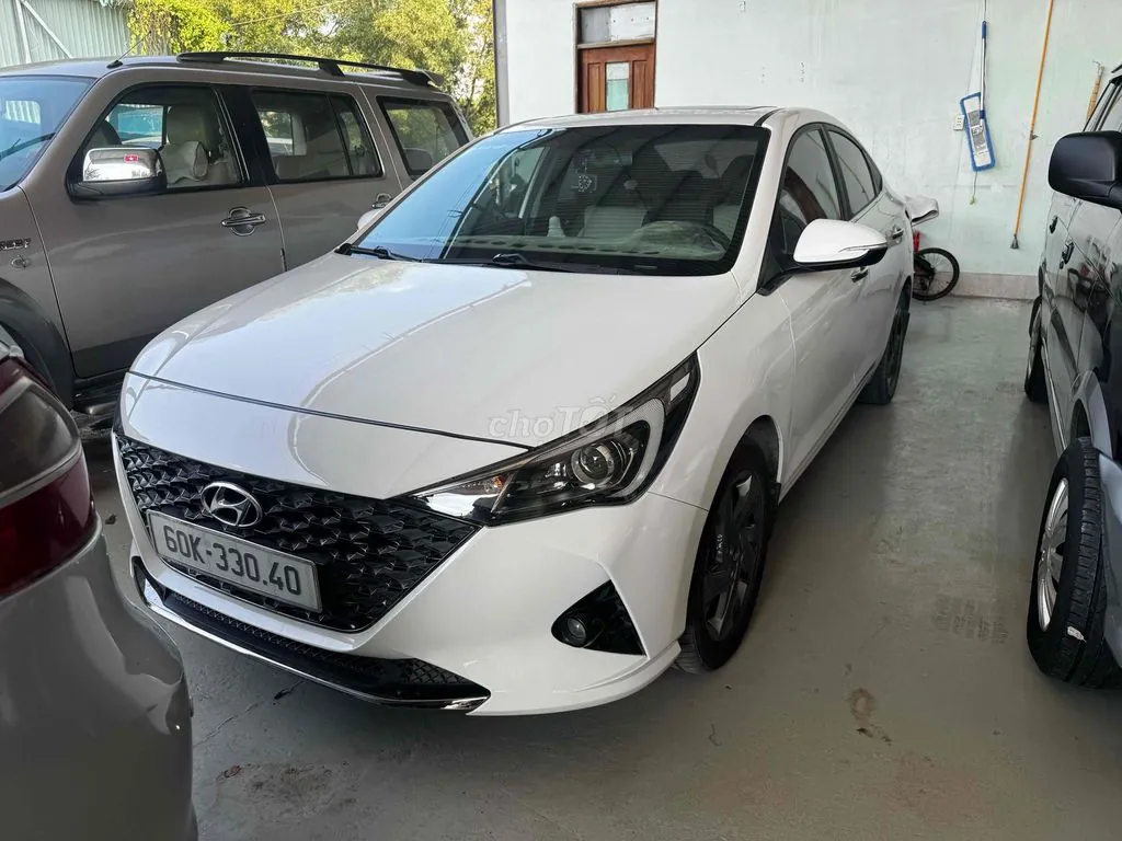 Hyundai Accent 2023 photo 3