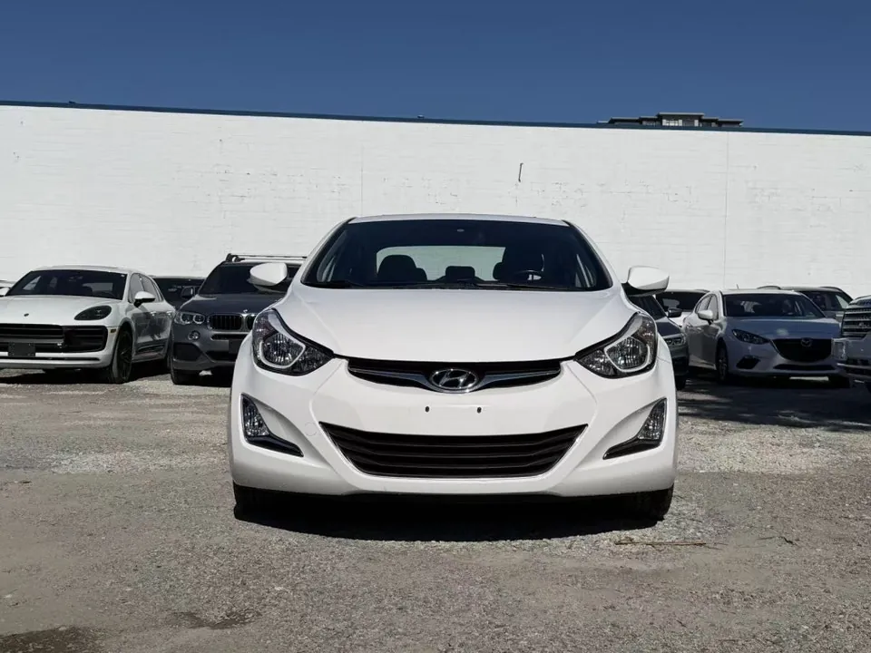 Hyundai Elantra 2015 photo 2