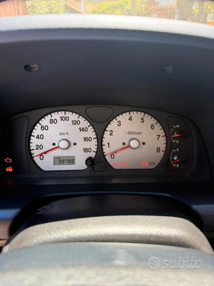 Suzuki Jimny 2004 photo 4