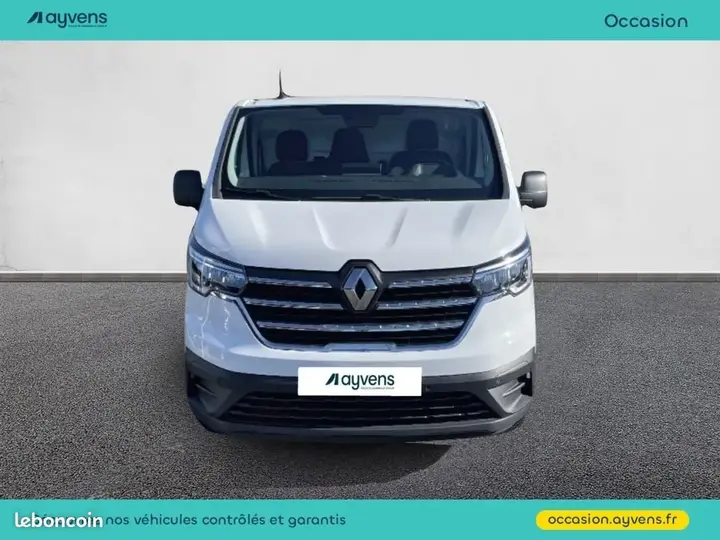 Renault Trafic 2024 photo 5