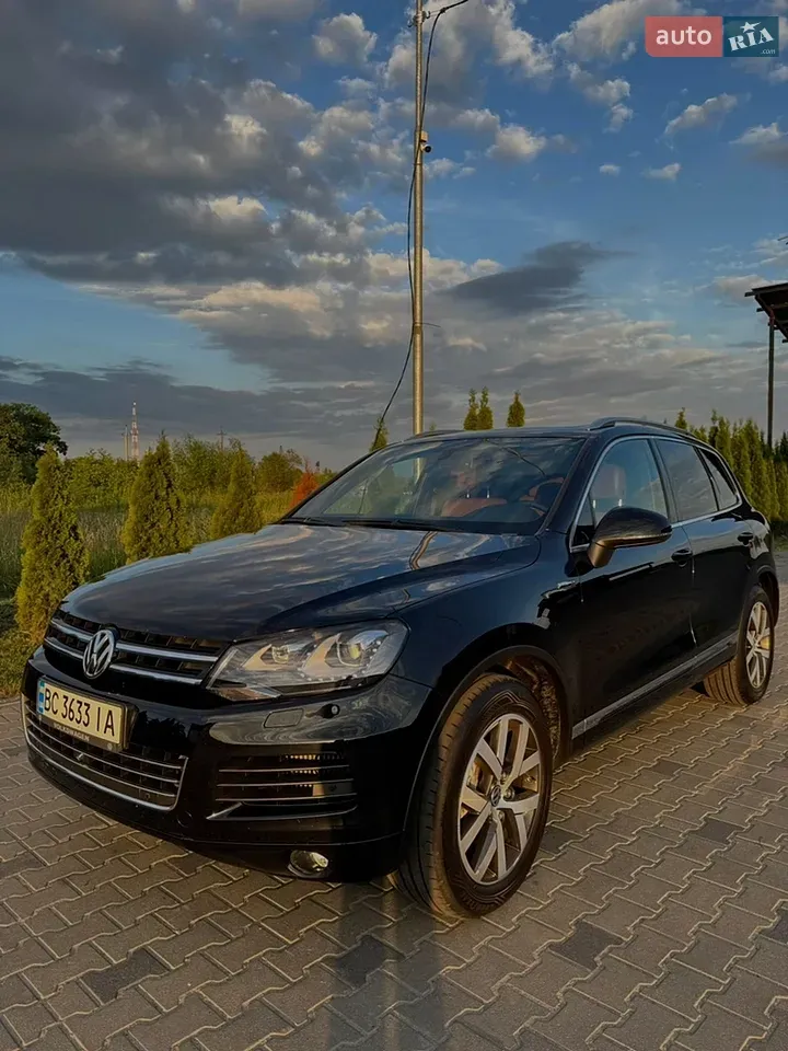 Volkswagen Touareg 2013 photo 2