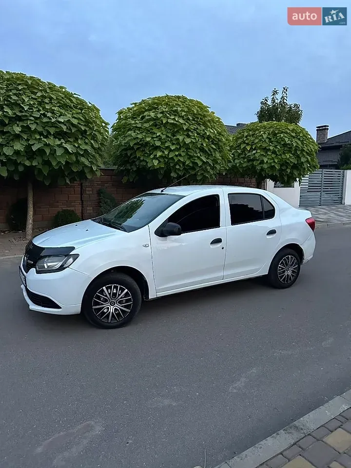 Renault Logan 2014 photo 3