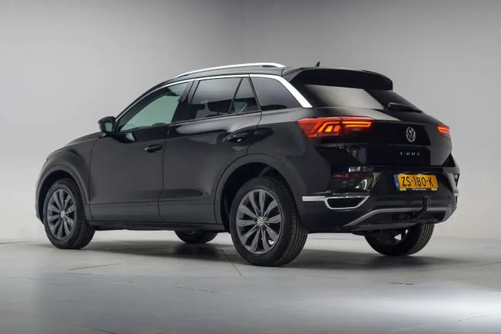 Volkswagen T-Roc 2019 photo 3