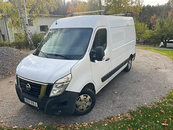Nissan Nv400
