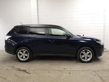 Mitsubishi Outlander 2013 photo 4