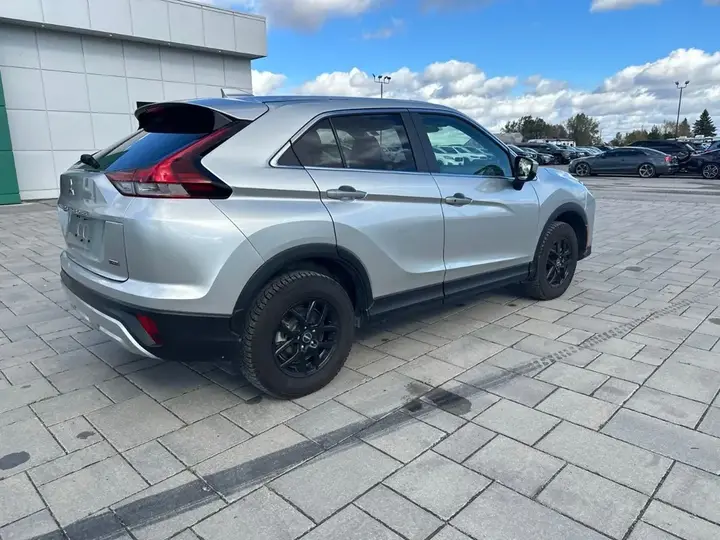 Mitsubishi Eclipse Cross 2025 photo 5