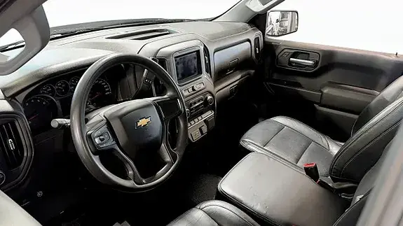 Chevrolet Silverado 1500 2021 photo 3