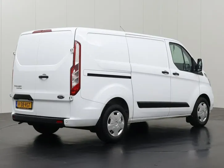 Ford Transit Custom 2021 photo 2