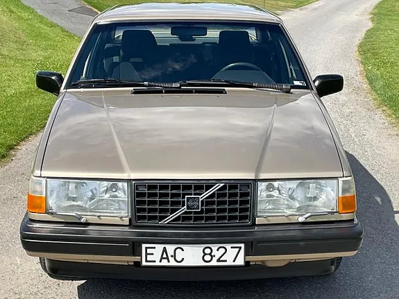 Volvo 940 1992 photo 4
