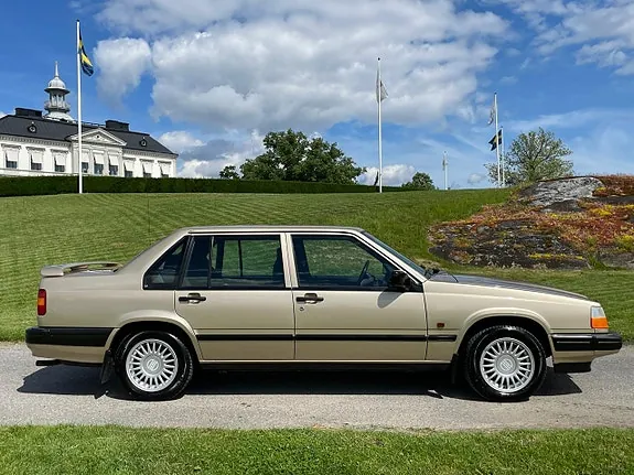 Volvo 940 1992 photo 2