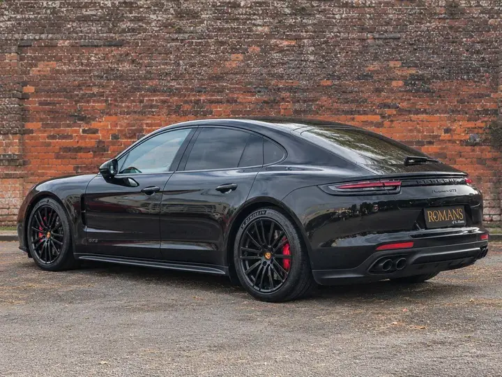 Porsche Panamera 2019 photo 3