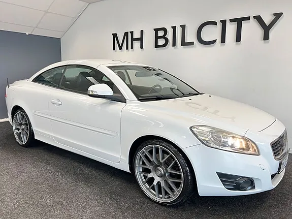 Volvo C70 2011 photo 2