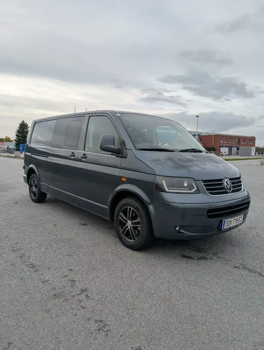 Volkswagen T5 2006 photo 3