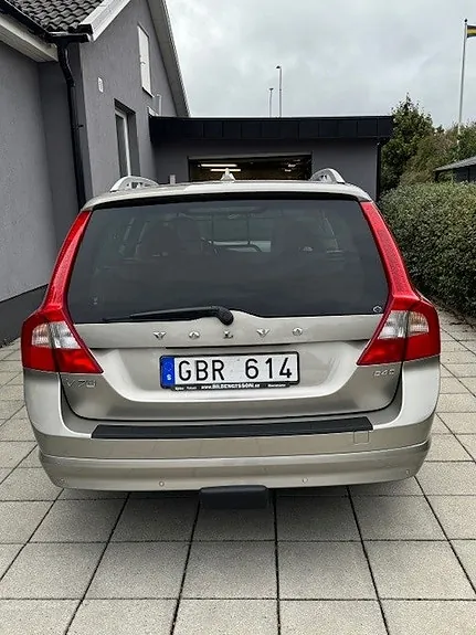 Volvo V70 2008 photo 4
