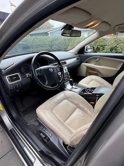 Volvo V70 2008 photo 5