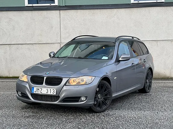 BMW 320D 2009 photo 2