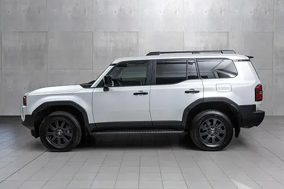 Toyota Land Cruiser 2025 photo 3