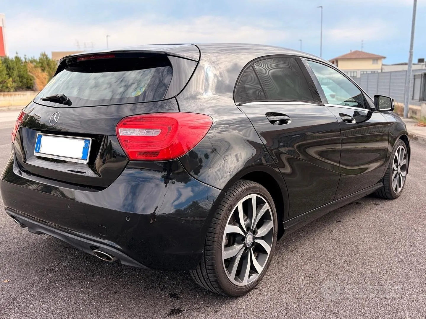 Mercedes-Benz A-Class 2012 photo 3