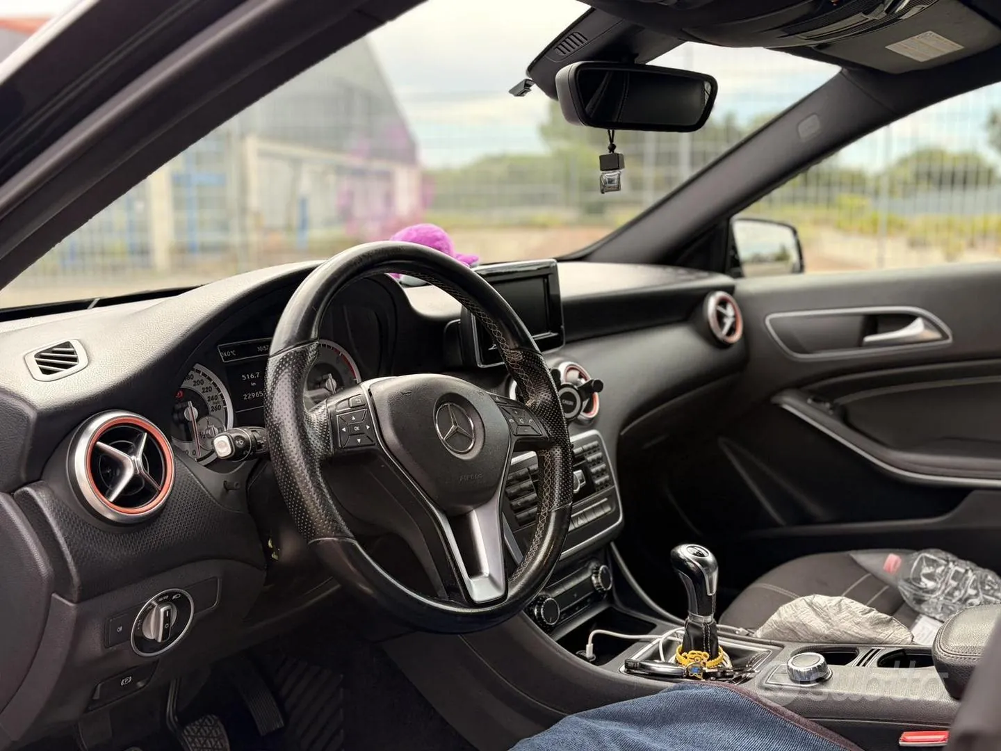 Mercedes-Benz A-Class 2012 photo 5