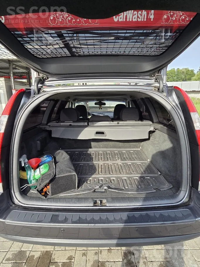 Volvo V70 2005 photo 5