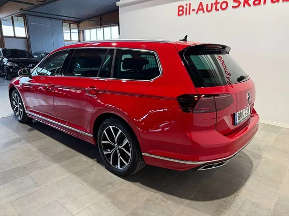 Volkswagen Passat 2023 photo 4