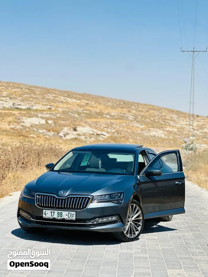 Skoda Superb 2021 photo 2