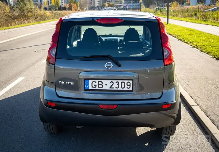 Nissan Note 2006 photo 2