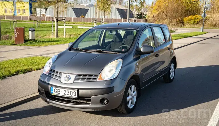 Nissan Note 2006 photo 3