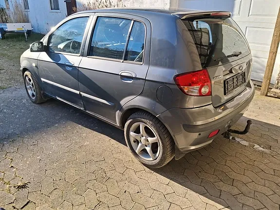 Hyundai Getz 2004 photo 2