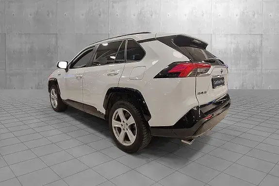 Toyota Rav4 2023 photo 3