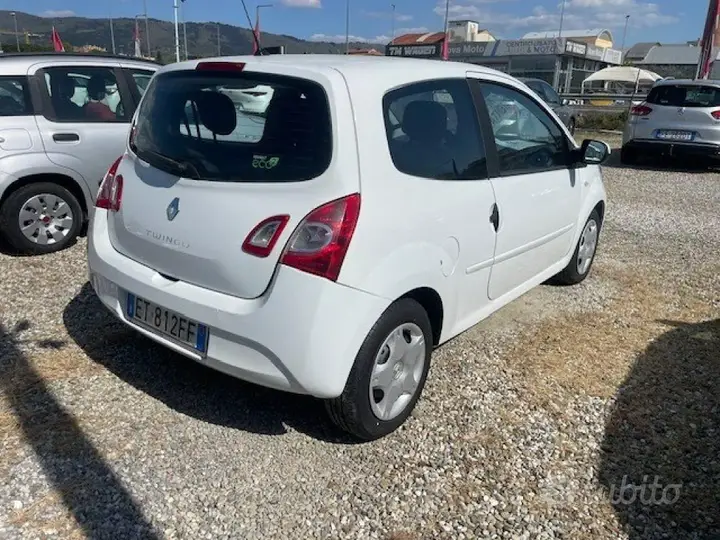 Renault Twingo 2013 photo 4