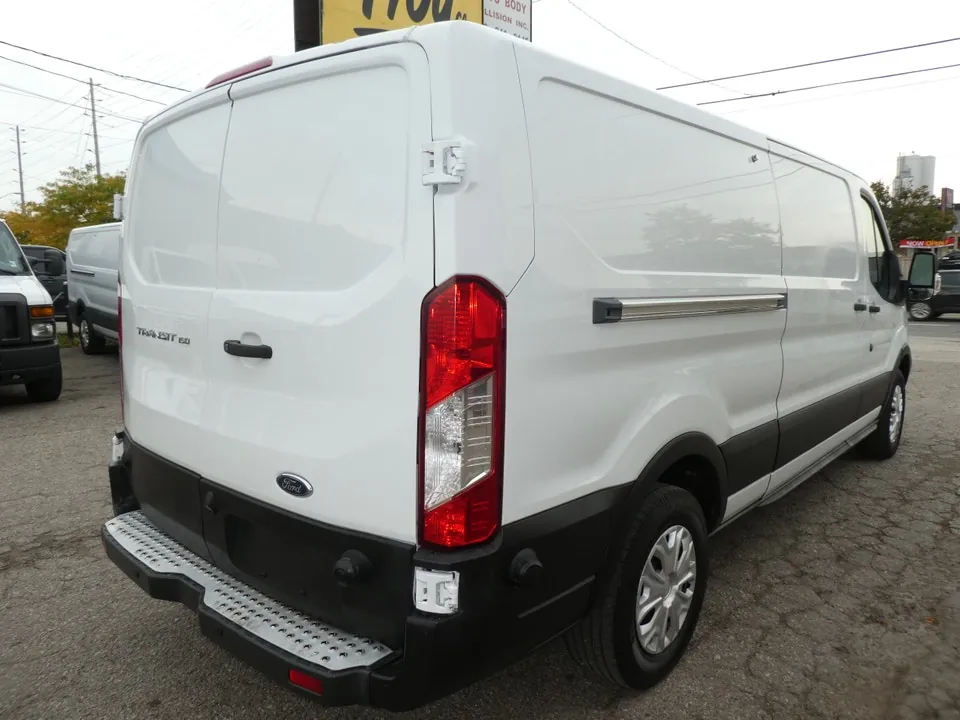 Ford Transit 2019 photo 5