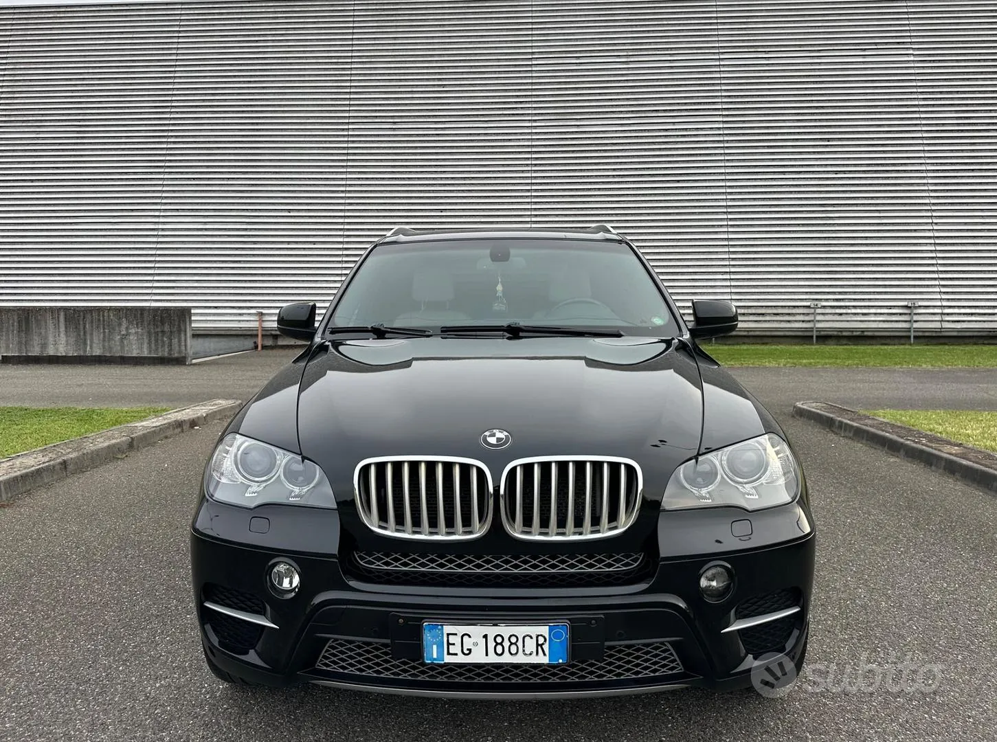 BMW X5 2012 photo 2