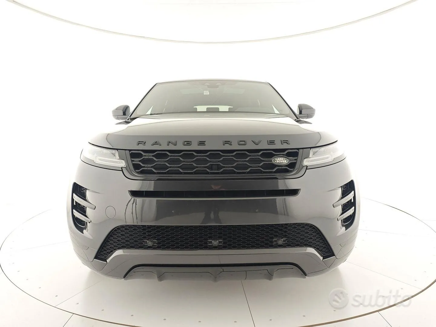 Land Rover Range Rover Evoque 2019 photo 2