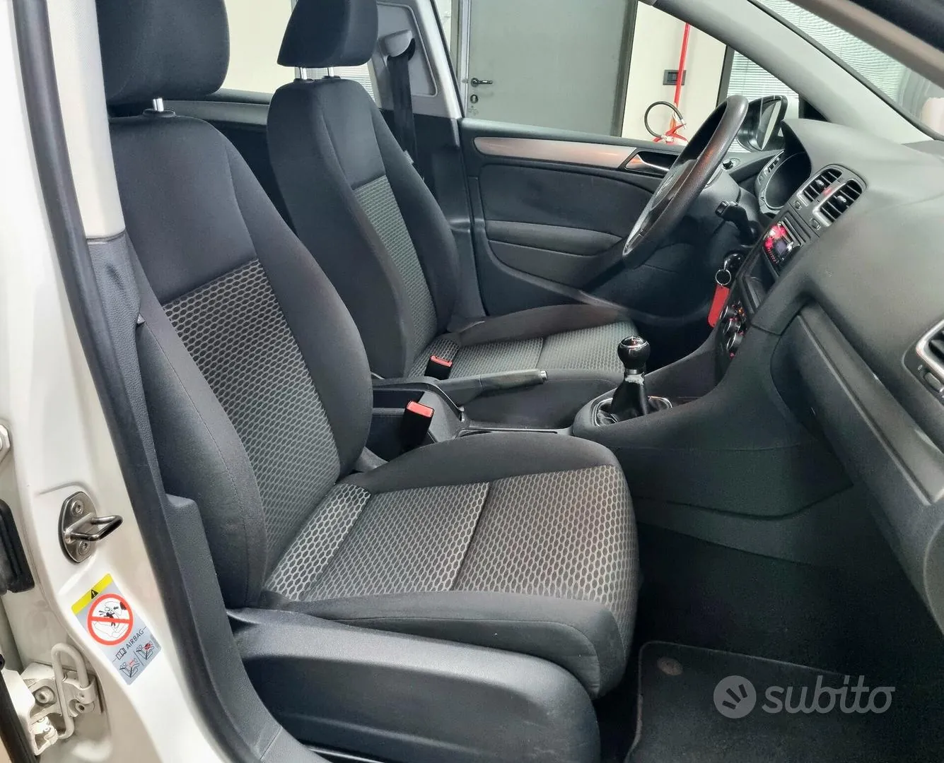 Volkswagen Golf 2012 photo 5