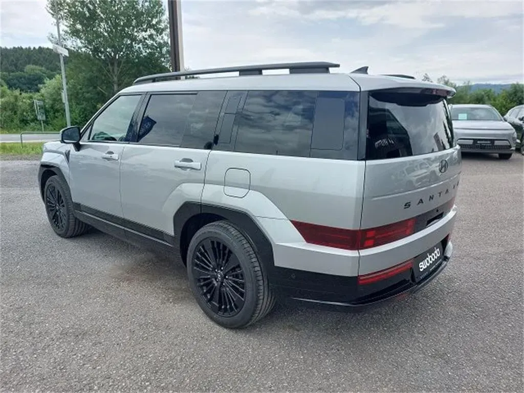 Hyundai Santa Fe 2024 photo 3