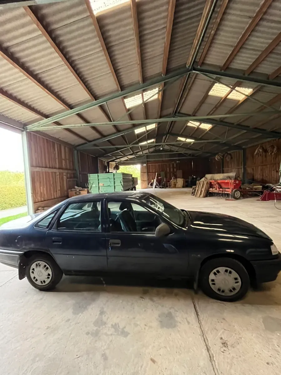 Opel Vectra 1991 photo 3