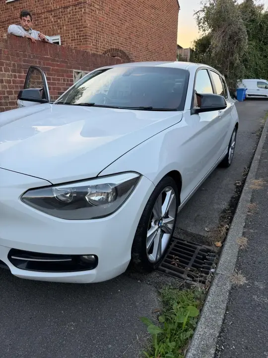 BMW 1 Series 2012 photo 3