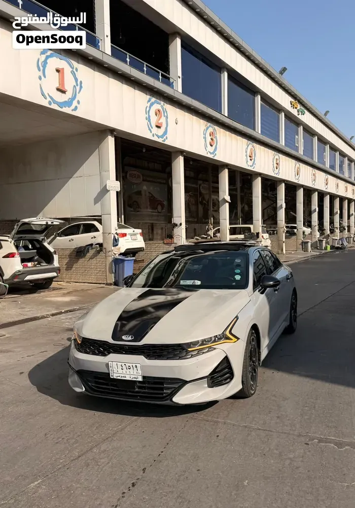 Kia K5