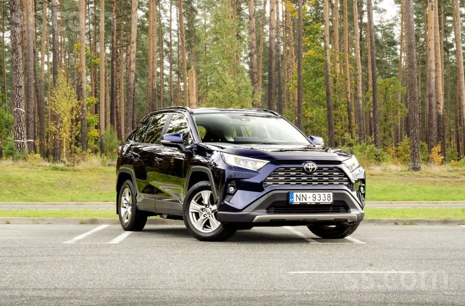 Toyota Rav4 2023 photo 2