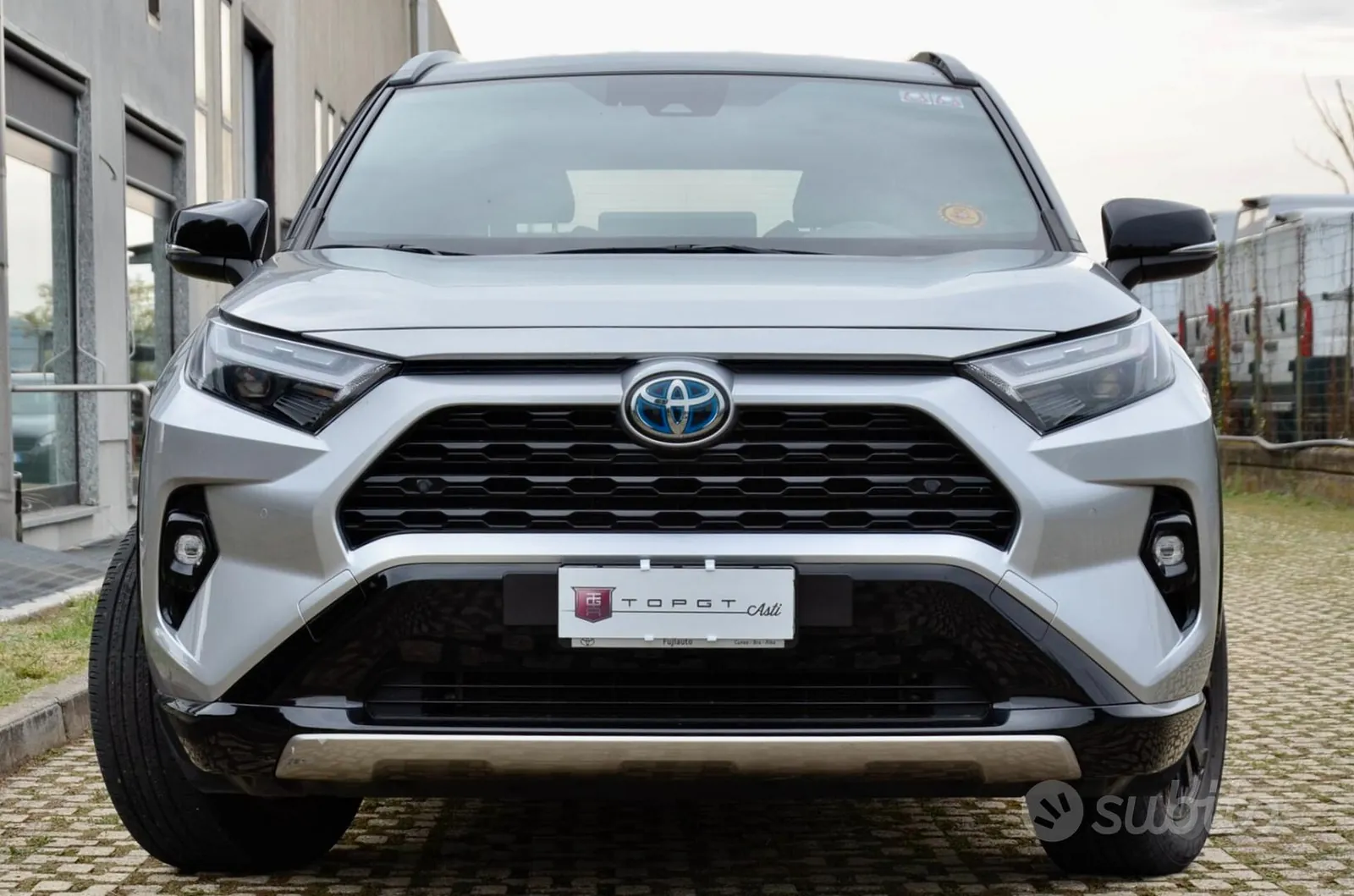 Toyota Rav4 2023 photo 2