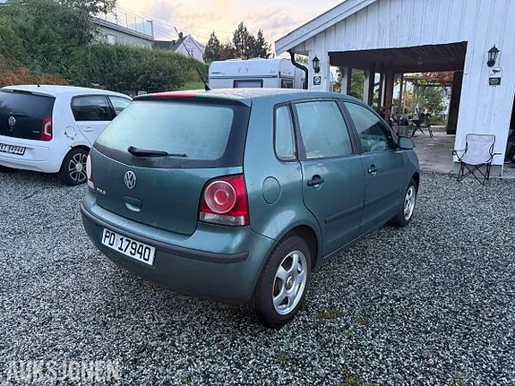 Volkswagen Polo 2006 photo 5